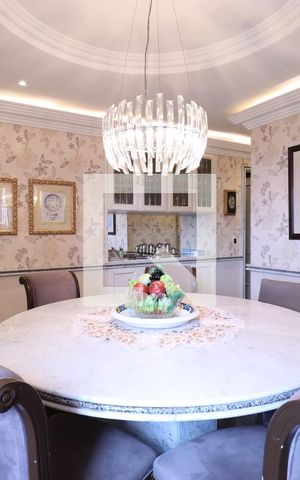 Apartamento à venda com 886m², 4 quartos e 6 vagasCopa
