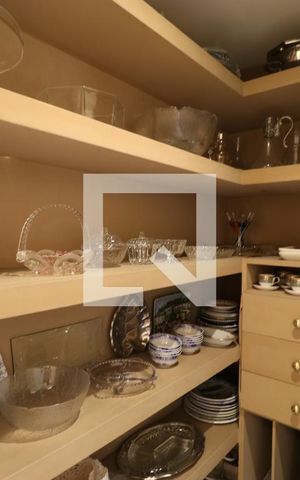 Apartamento à venda com 886m², 4 quartos e 6 vagasDetalhe cozinha
