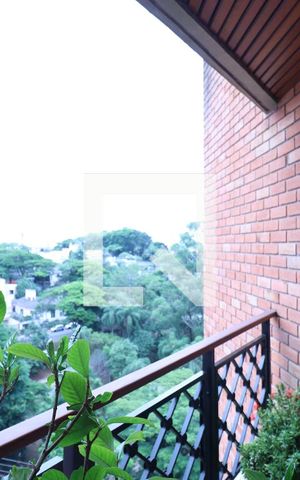 Apartamento à venda com 886m², 4 quartos e 6 vagasVaranda escritório