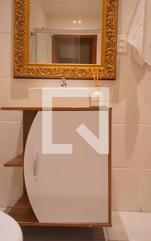 Apartamento para alugar com 245m², 3 quartos e 2 vagasBanheiro 1