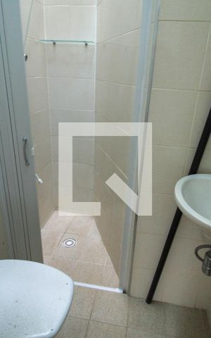 Casa à venda com 164m², 3 quartos e 1 vaga Casa à venda com 164m², 3 quartos e 1 vagaBanheiro