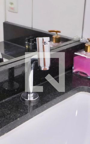 Apartamento para alugar com 33m², 1 quarto e sem vaga Apartamento para alugar com 33m², 1 quarto e sem vagaBanheiro