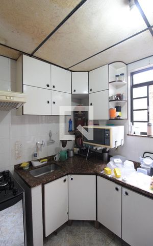 Casa à venda com 228m², 4 quartos e 5 vagasCozinha