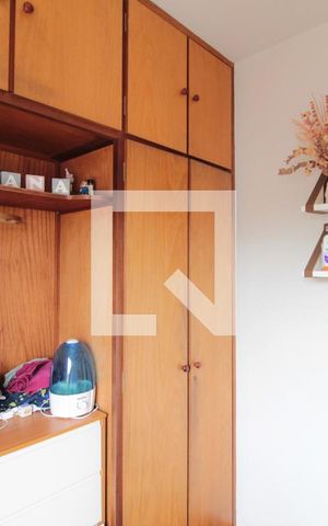 Casa à venda com 228m², 4 quartos e 5 vagasQuarto 2