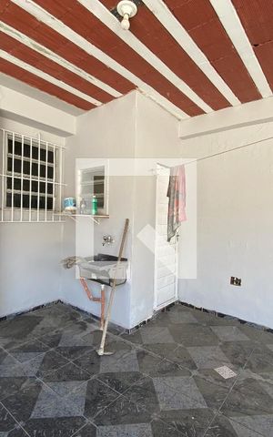 Casa à venda com 533m², 2 quartos e 5 vagas Casa à venda com 533m², 2 quartos e 5 vagasÁrea de Serviço