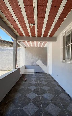 Casa à venda com 533m², 2 quartos e 5 vagas Casa à venda com 533m², 2 quartos e 5 vagasÁrea Externa