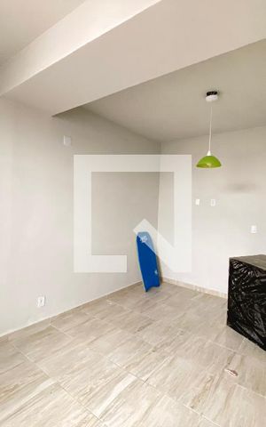 Casa à venda com 533m², 2 quartos e 5 vagas Casa à venda com 533m², 2 quartos e 5 vagasQuarto 2