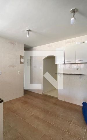 Casa à venda com 533m², 2 quartos e 5 vagas Casa à venda com 533m², 2 quartos e 5 vagasCozinha