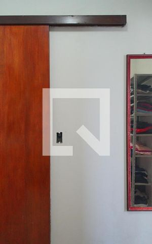 Casa à venda com 218m², 3 quartos e 10 vagasCloset da suíte 1