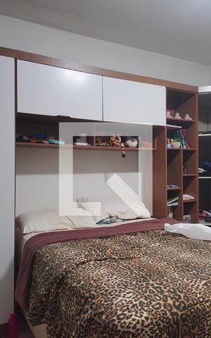 Casa à venda com 218m², 3 quartos e 10 vagasSuíte 2