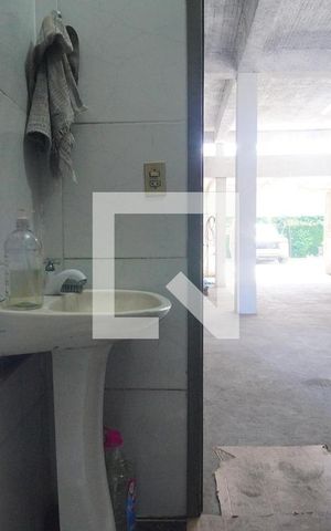 Casa à venda com 218m², 3 quartos e 10 vagasLavabo