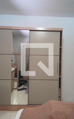Casa à venda com 218m², 3 quartos e 10 vagasQuarto 1