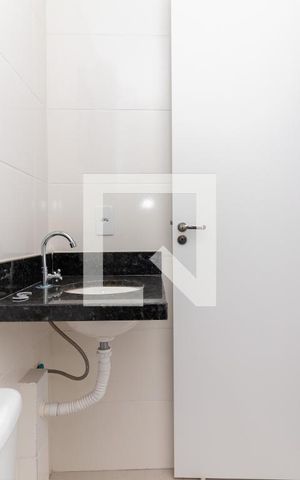 Apartamento para alugar com 50m², 2 quartos e 1 vaga Apartamento para alugar com 50m², 2 quartos e 1 vagaBanheiro