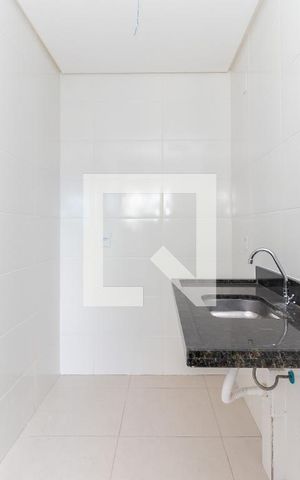 Apartamento para alugar com 50m², 2 quartos e 1 vaga Apartamento para alugar com 50m², 2 quartos e 1 vagaCozinha e Área de Serviço