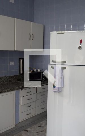 Casa à venda com 300m², 3 quartos e 2 vagasCozinha 