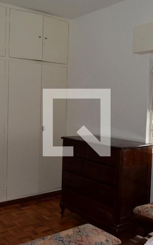 Casa à venda com 300m², 3 quartos e 2 vagasQuarto