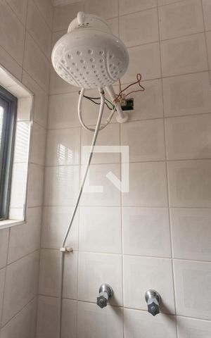 Casa à venda com 134m², 3 quartos e 2 vagasCasa 2 - Banheiro 