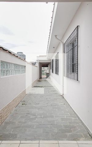 Casa à venda com 240m², 3 quartos e 3 vagasÁrea externa 