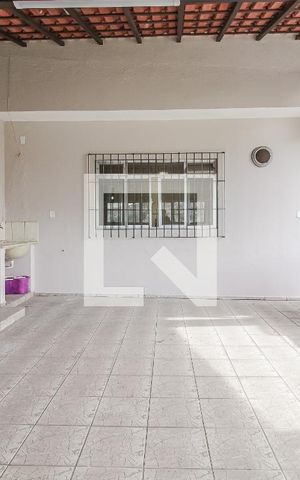 Casa à venda com 240m², 3 quartos e 3 vagasÁrea de serviço 