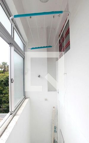 Apartamento à venda com 40m², 1 quarto e sem vagaCozinha + Área de Serviço