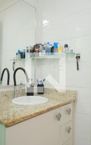 Apartamento para alugar com 80m², 3 quartos e 2 vagasBanheiro da Suíte