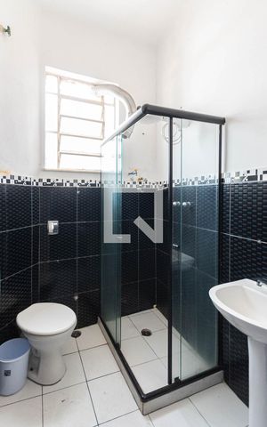 Apartamento para alugar com 60m², 2 quartos e sem vagaBanheiro