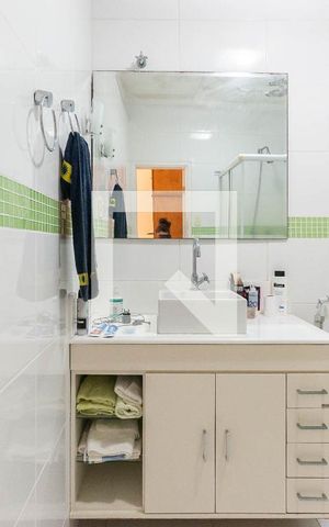 Apartamento à venda com 110m², 3 quartos e sem vagaBanheiro Suíte