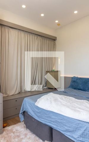Apartamento à venda com 42m², 1 quarto e 1 vagaQuarto