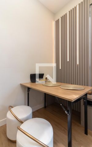 Apartamento à venda com 42m², 1 quarto e 1 vagaSala