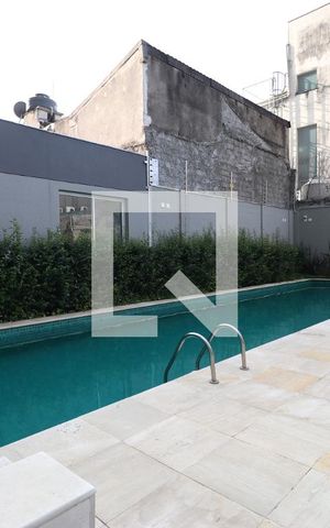Apartamento à venda com 38m², 2 quartos e sem vagaÁrea comum - Piscina