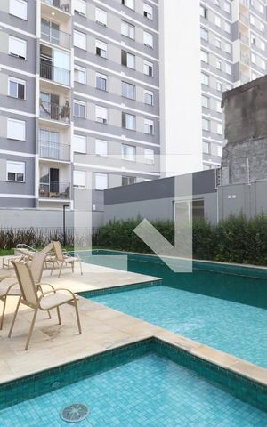 Apartamento à venda com 38m², 2 quartos e sem vagaÁrea comum - Piscina