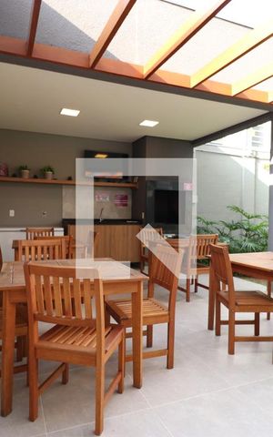 Apartamento à venda com 38m², 2 quartos e sem vagaÁrea comum - Churrasqueira