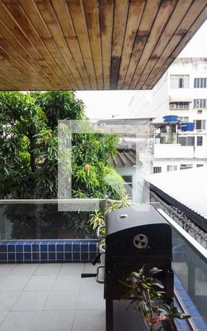 Apartamento à venda com 160m², 4 quartos e 2 vagas Apartamento à venda com 160m², 4 quartos e 2 vagasVista da Suíte
