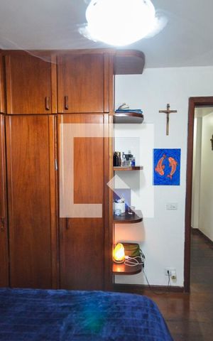 Apartamento à venda com 160m², 4 quartos e 2 vagas Apartamento à venda com 160m², 4 quartos e 2 vagasQuarto 1