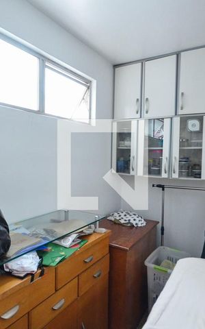 Apartamento à venda com 160m², 4 quartos e 2 vagas Apartamento à venda com 160m², 4 quartos e 2 vagasQuarto de Serviço