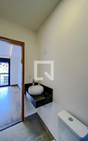 Casa à venda com 160m², 3 quartos e 2 vagasBanheiro da Suíte 1