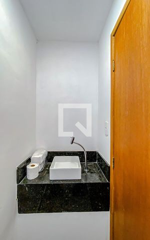 Casa à venda com 160m², 3 quartos e 2 vagasLavabo 2