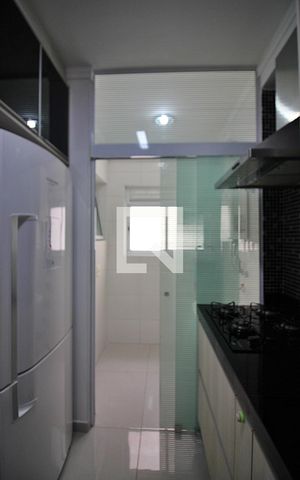 Apartamento à venda com 65m², 3 quartos e 2 vagasCozinha
