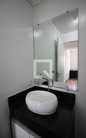 Apartamento à venda com 65m², 3 quartos e 2 vagasBanheiro Social