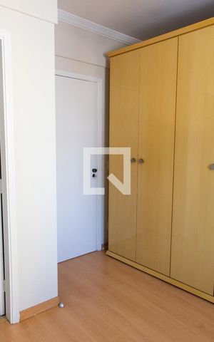 Apartamento à venda com 85m², 3 quartos e 2 vagas Apartamento à venda com 85m², 3 quartos e 2 vagasSUITE
