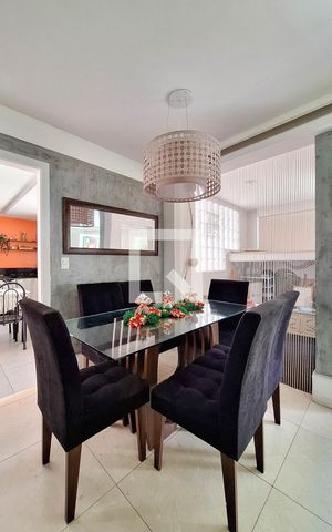 Casa para alugar com 140m², 3 quartos e sem vaga Casa para alugar com 140m², 3 quartos e sem vagaSala
