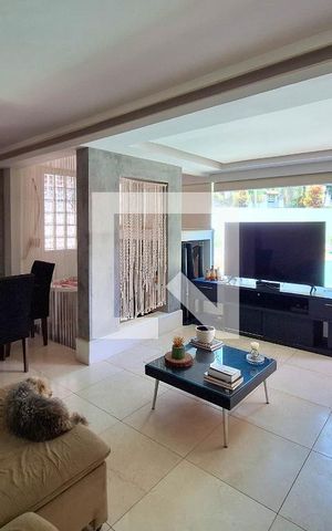 Casa para alugar com 140m², 3 quartos e sem vaga Casa para alugar com 140m², 3 quartos e sem vagaSala