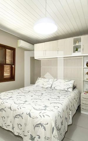 Casa à venda com 98m², 2 quartos e 2 vagasQuarto 2