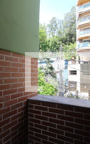 Casa de condomínio à venda com 500m², 4 quartos e 6 vagasQuarto 2 -Varanda