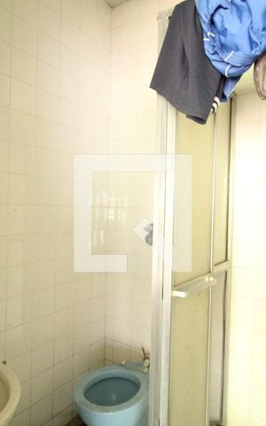 Casa de condomínio à venda com 500m², 4 quartos e 6 vagasGaragem 1 - Banheiro