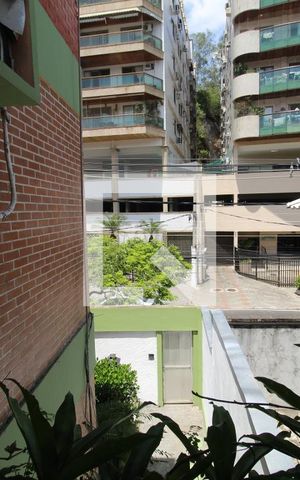 Casa de condomínio à venda com 500m², 4 quartos e 6 vagasSala 3 - Varanda