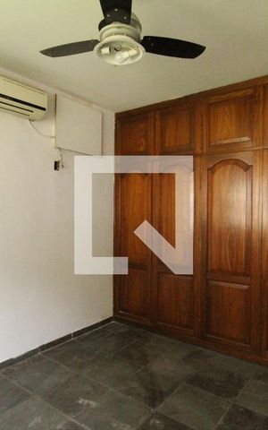 Casa de condomínio à venda com 500m², 4 quartos e 6 vagasQuarto 1