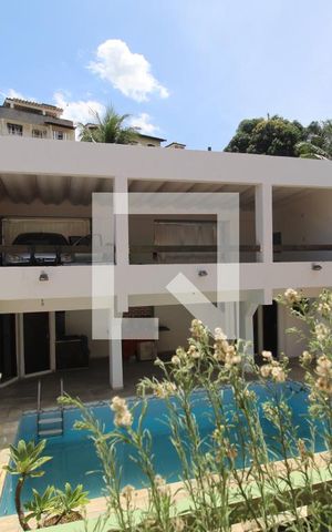 Casa de condomínio à venda com 500m², 4 quartos e 6 vagasSuíte 1 - Vista