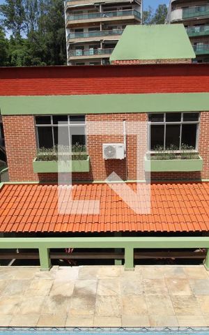 Casa de condomínio à venda com 500m², 4 quartos e 6 vagasGaragem 2 - Vista