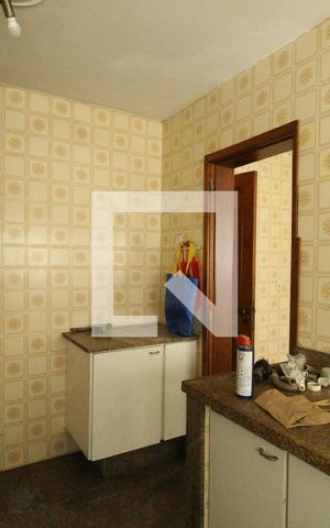 Casa de condomínio à venda com 500m², 4 quartos e 6 vagasCozinha